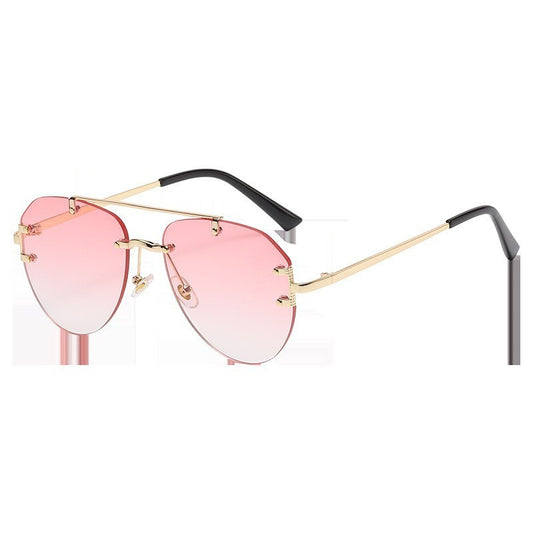 The eprolo Vintage Rimless Alloy Gradient Pilot Sunglasses for Men and Women provide chic eye protection with a sleek design featuring gold frames, gradient pink lenses, and black temple tips for a modern touch.