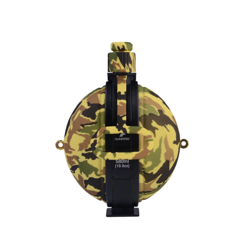 Eprolos Portable Silicone Folding Sports Water Bottle - 580ml, features a camouflage pattern and collapsible design, crafted from food-grade silicone with a black plastic handle and measurement markings.